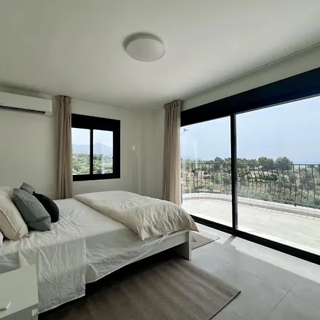 Casa Barra - 3 Bedroom With Private Pool - Lual *