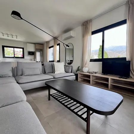 Feriehus Casa Barra - 3 Bedroom With Private Pool - Lual Nerja