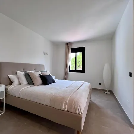 Дом отдыха Casa Barra - 3 Bedroom With Private Pool - Lual Нерха