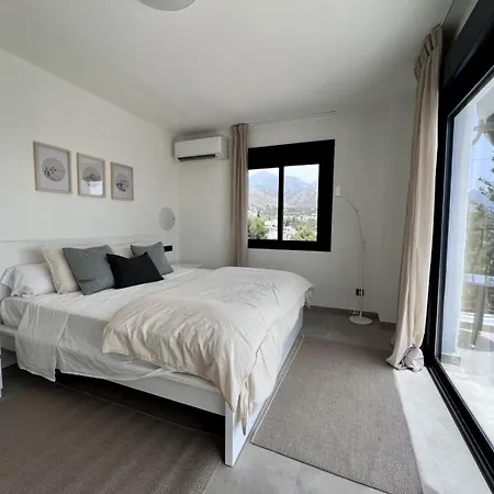 Casa Barra - 3 Bedroom With Private Pool - Lual Nerja