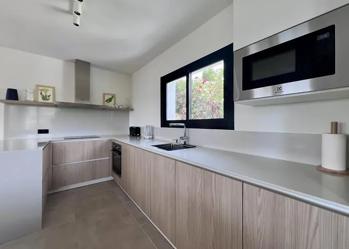 Casa Barra * Нерха